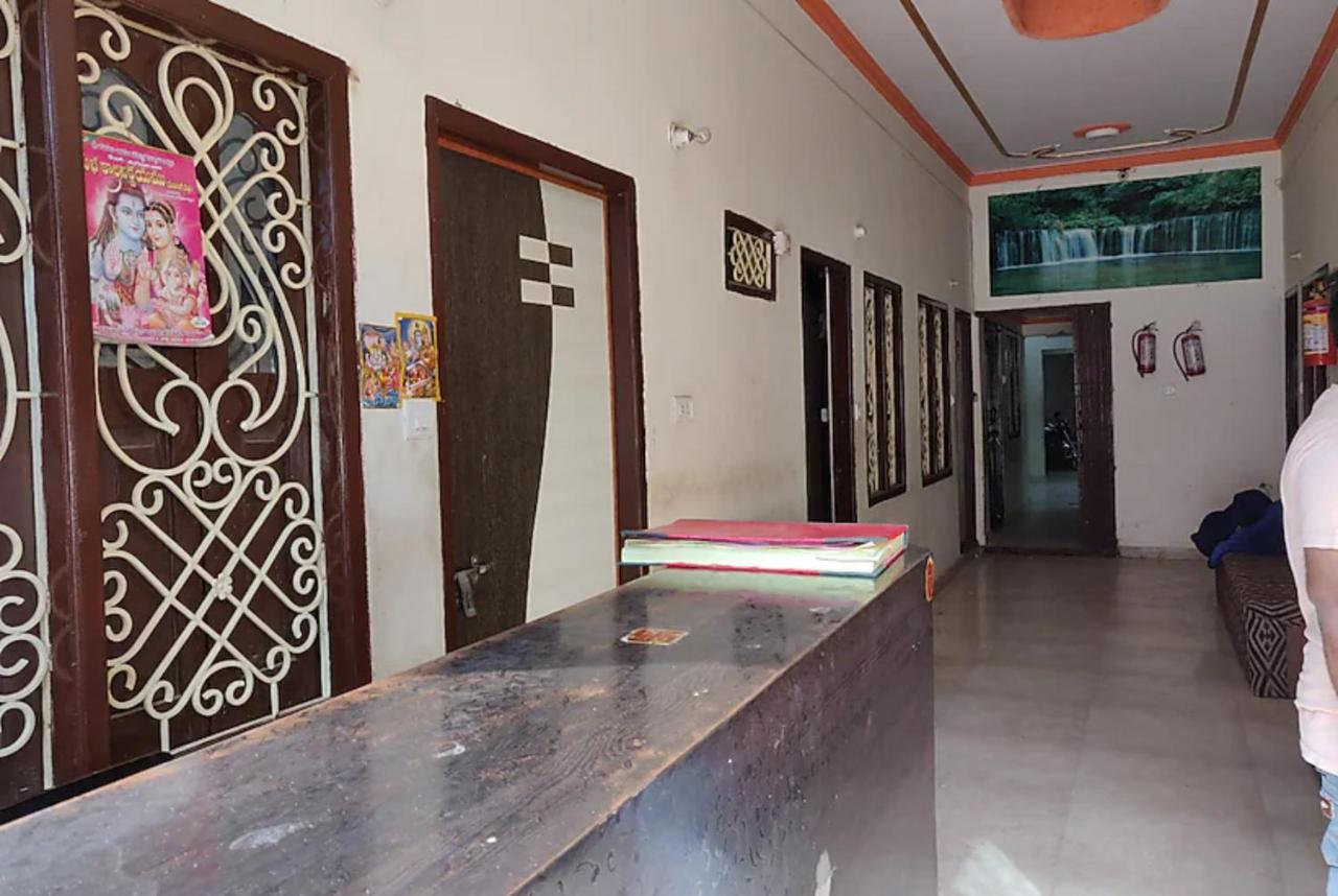 Goroomgo New Ashiyana Palace Varanasi Bagian luar foto